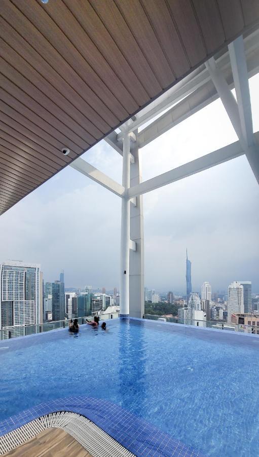 Ferienwohnung Cl 30A Super Kl View Infinity Pool Klcc Kuala Lumpur Exterior foto